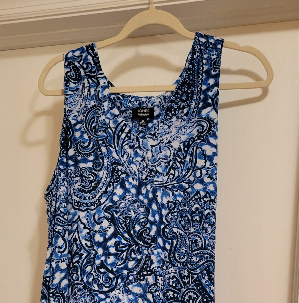 Jones NY Dress Blue white jersey Stretch   NEW Washable paisley. Size XL